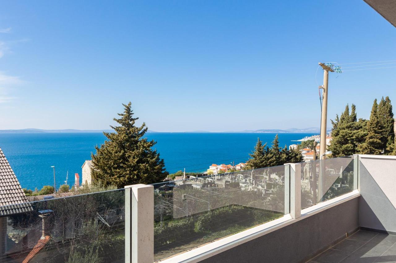 Luxury Apartment Lorena - Private Heated Pool - Єсенице Екстер'єр фото