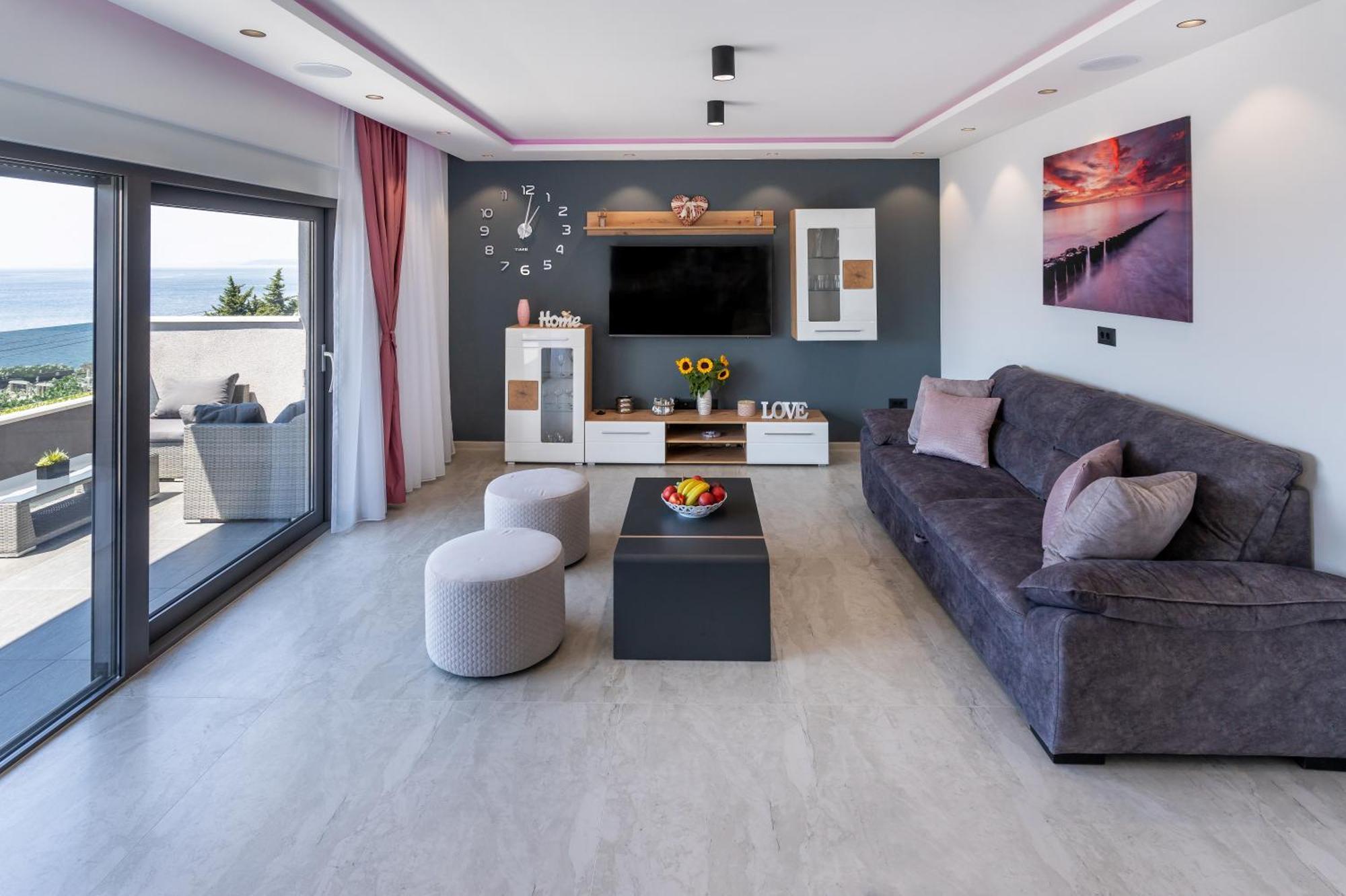 Luxury Apartment Lorena - Private Heated Pool - Єсенице Екстер'єр фото